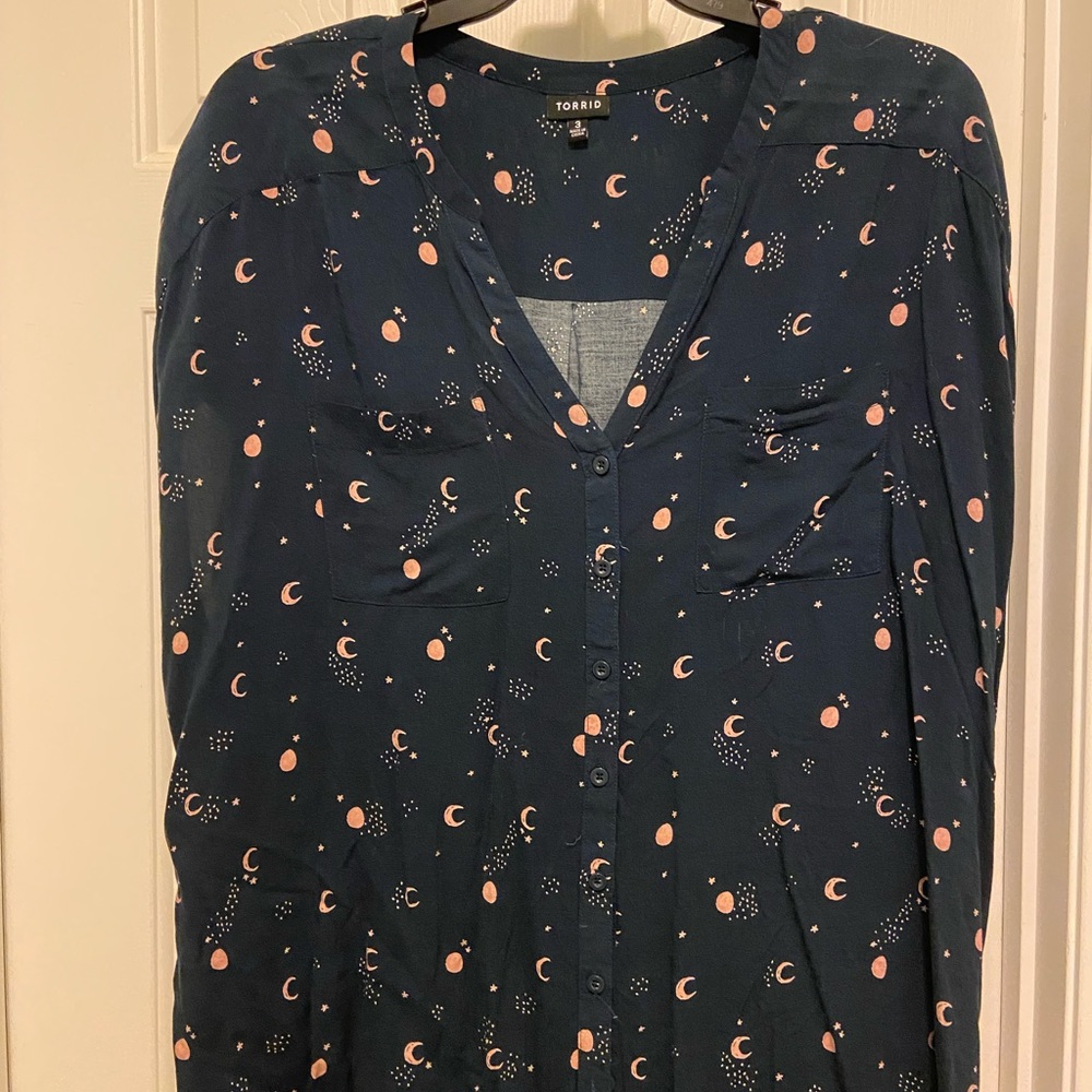 Torrid Size 3 Celestial Top